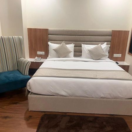Cilantro Comfort Dzsaipur Kültér fotó