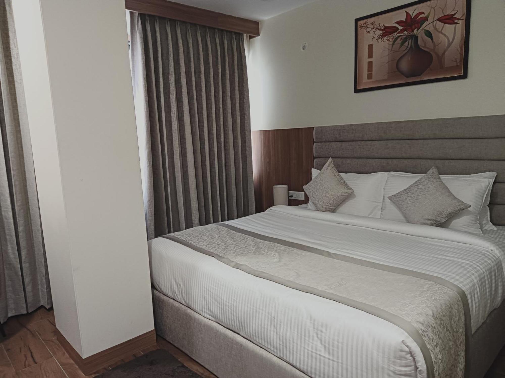 Cilantro Comfort Dzsaipur Kültér fotó